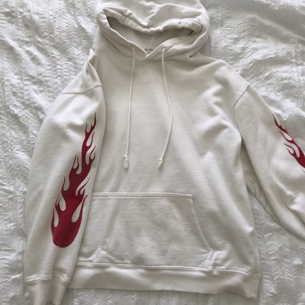 Brandy Melville white flame hoodie🔥